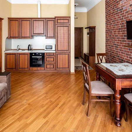 13 Franka Apartment 1 Львов Экстерьер фото