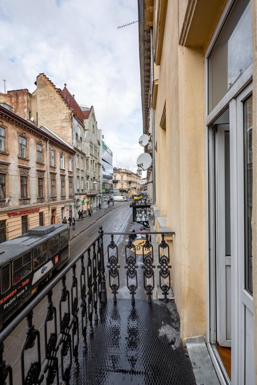 13 Franka Apartment 1 Львов Экстерьер фото